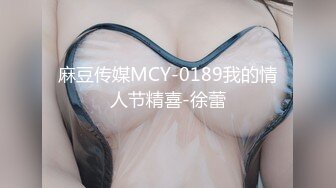 水嫩多汁极品粉穴！毛毛性感妹妹！美乳嫩穴超棒，假屌抽插淫水直流，骑乘位两个奶子晃动