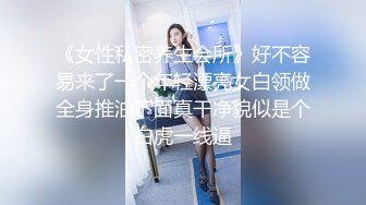 美眉的颜值很能打，化个妆不需要美颜，很清纯青涩