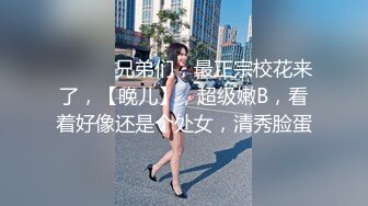  2023新流出黑客破解摄像头偷拍 年轻情侣的性生活小哥一边手机看黄片学着招式干女友