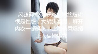  黑木耳小姨子激情3P，全程露脸跟两蒙面大哥啪啪，揉奶抠逼交大鸡巴