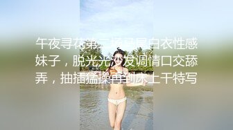 可盐可甜女菩萨，推特极品大奶美乳女神【糕糕】VIP私拍，可爱双马尾裸舞脱衣挑逗，诱惑难挡 (11)