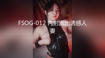 【AV佳丽】性感警官李智妍说服饥渴男人参军