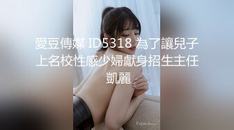  爱吃JB的美女骚货，抽插小嘴深喉，69姿势互舔骚逼，骑乘位爆草