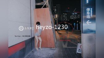 STP33317 床上騷女一排排，淫亂的房間，中年少婦的群P現場，5個騷逼各種展示，揉奶玩逼道具摩擦高潮不斷，輪草抽插