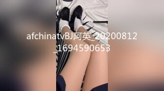 [U3C3]扣扣傳媒QQOG032撸管必備體驗白虎女仆cola醬