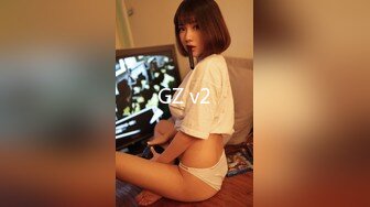 高颜值长发美女！给大家秀一波！苗条身材贫乳，穿上情趣内衣，扒开顶着揉穴，近距离特写